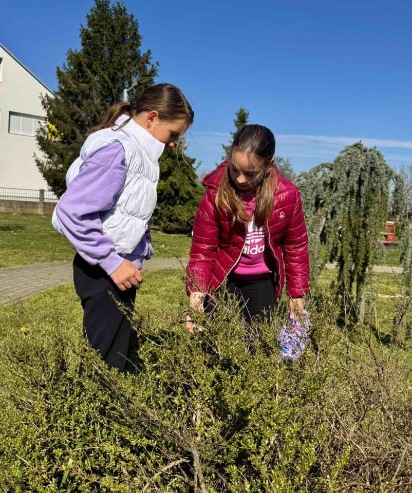 GARDINOVEC Djeca uživala u potrazi za uskrsnim jajima i osvojila plišane zečeve (1)