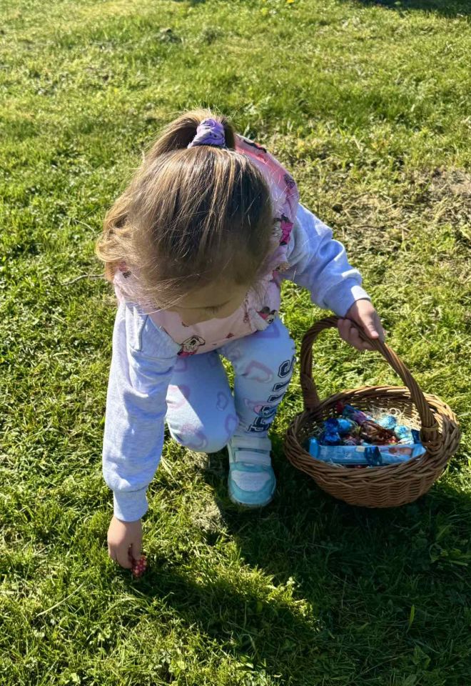 GARDINOVEC Djeca uživala u potrazi za uskrsnim jajima i osvojila plišane zečeve (28)