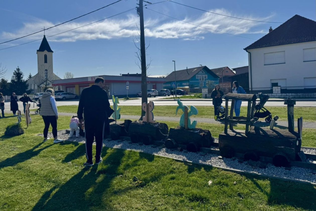 GARDINOVEC Djeca uživala u potrazi za uskrsnim jajima i osvojila plišane zečeve (8)