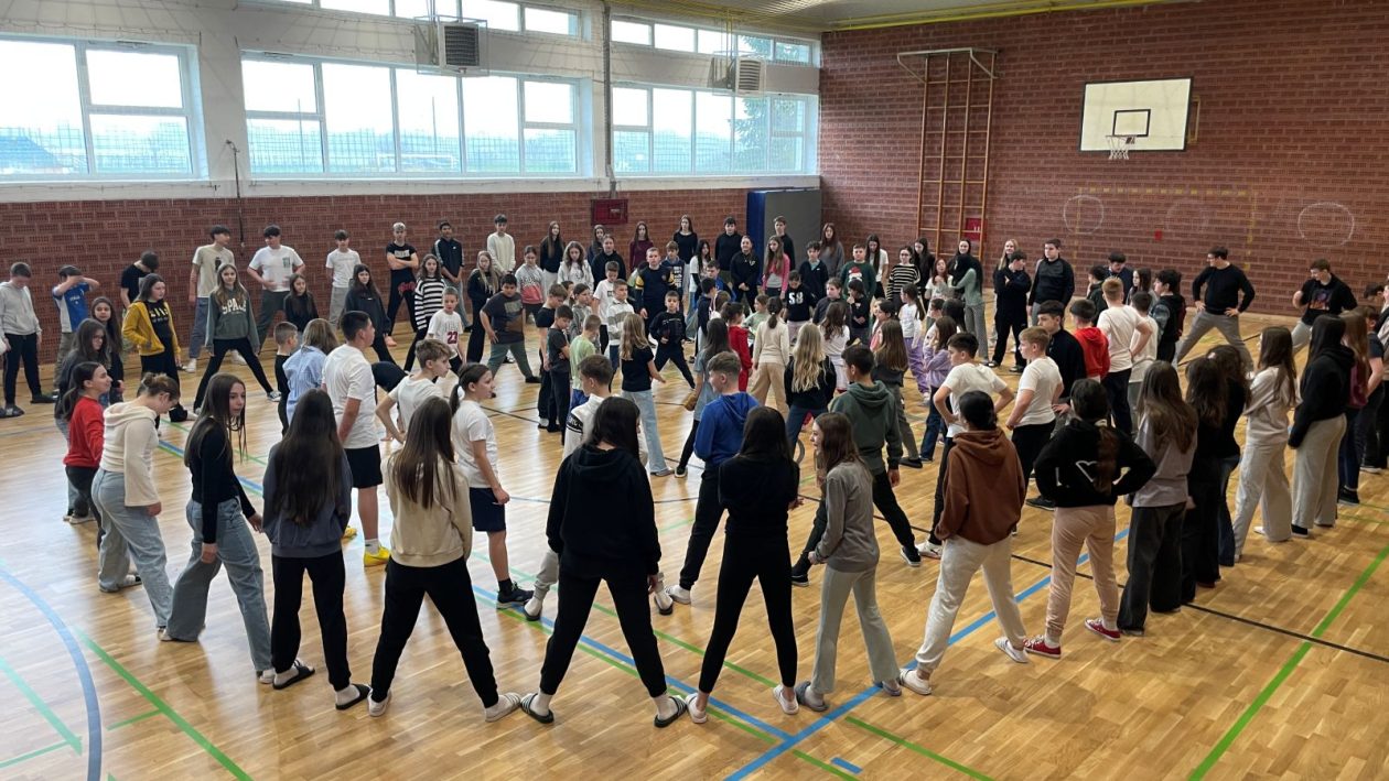 GK Macan najduža špaga (13) GK Macan najduža špaga (13)