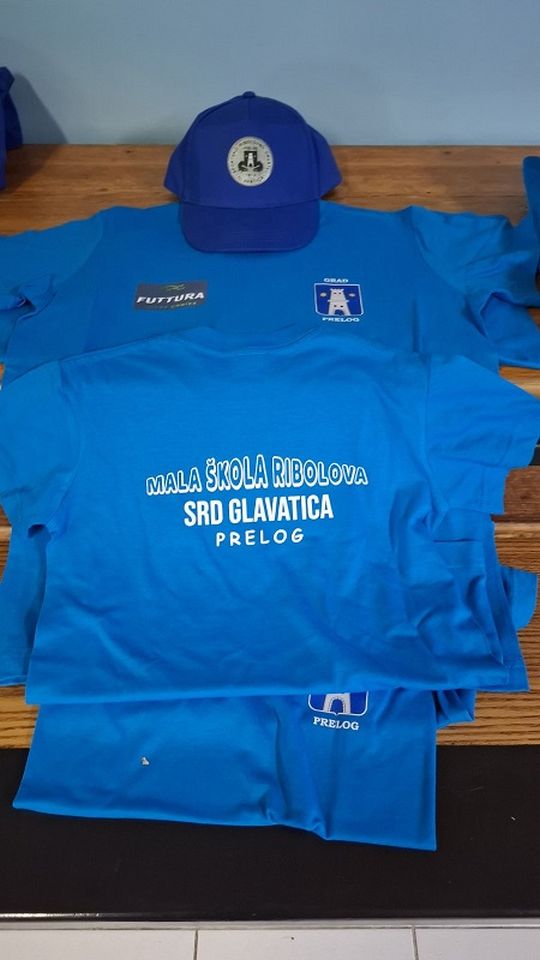 GLAVATICA UČI MLADE Mali ribolovci zablistali na Perutnici (5)