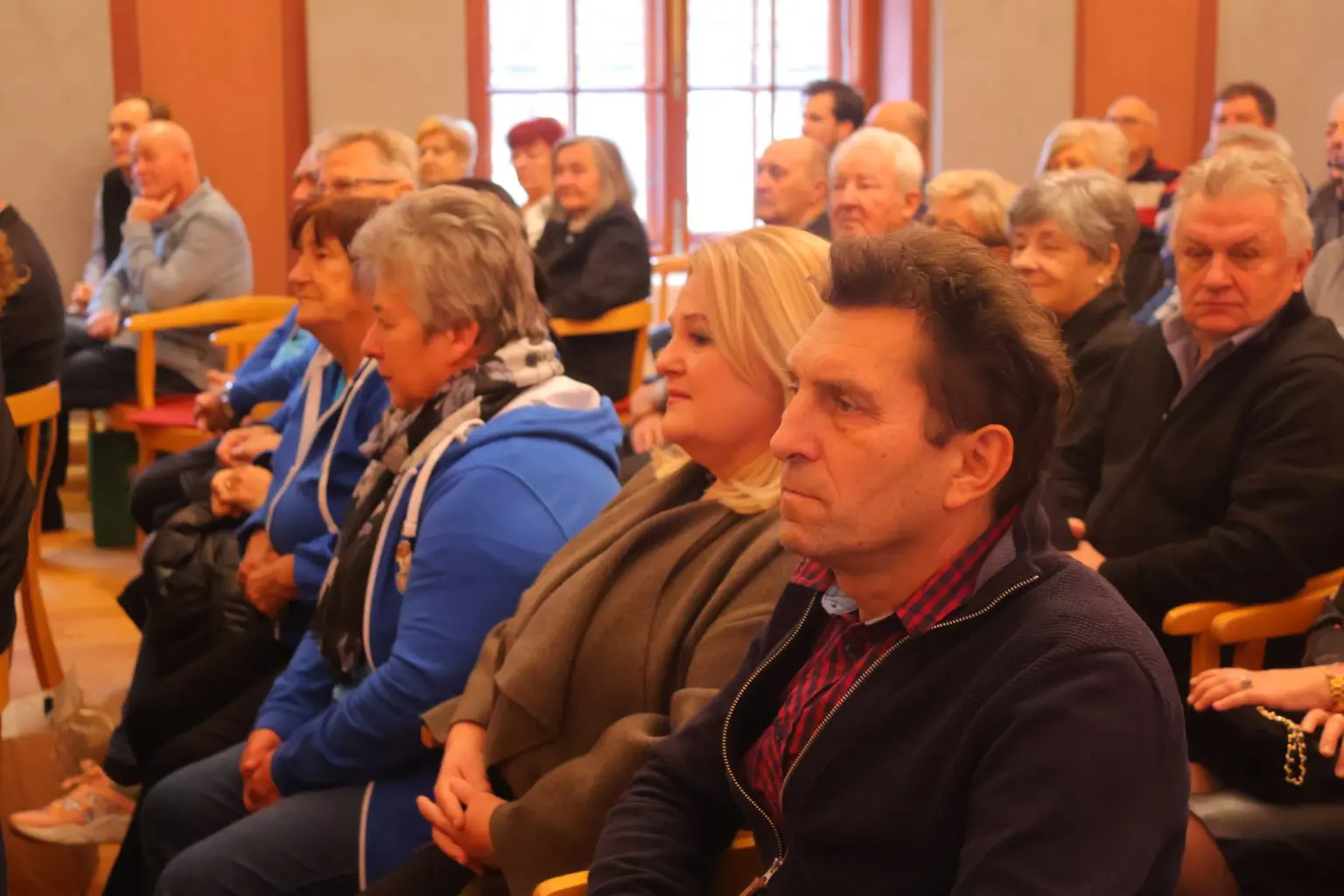 GLJIVARI SMRČAK (10) GLJIVARI SMRČAK (10)