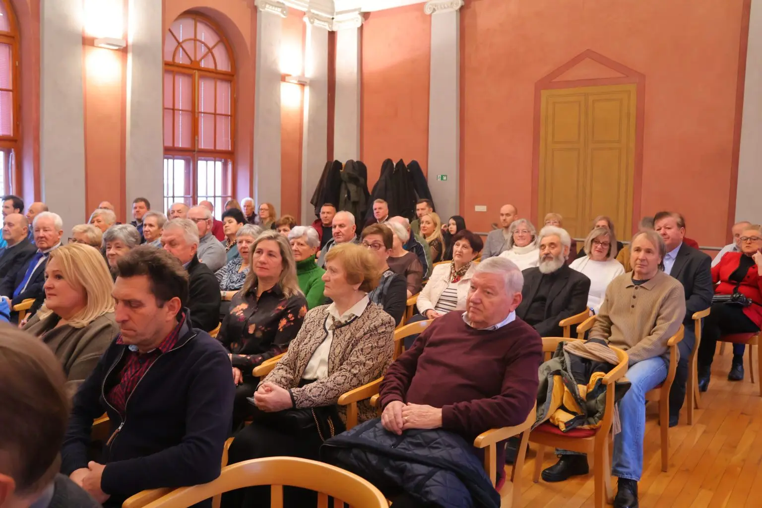 GLJIVARI SMRČAK (9) GLJIVARI SMRČAK (9)