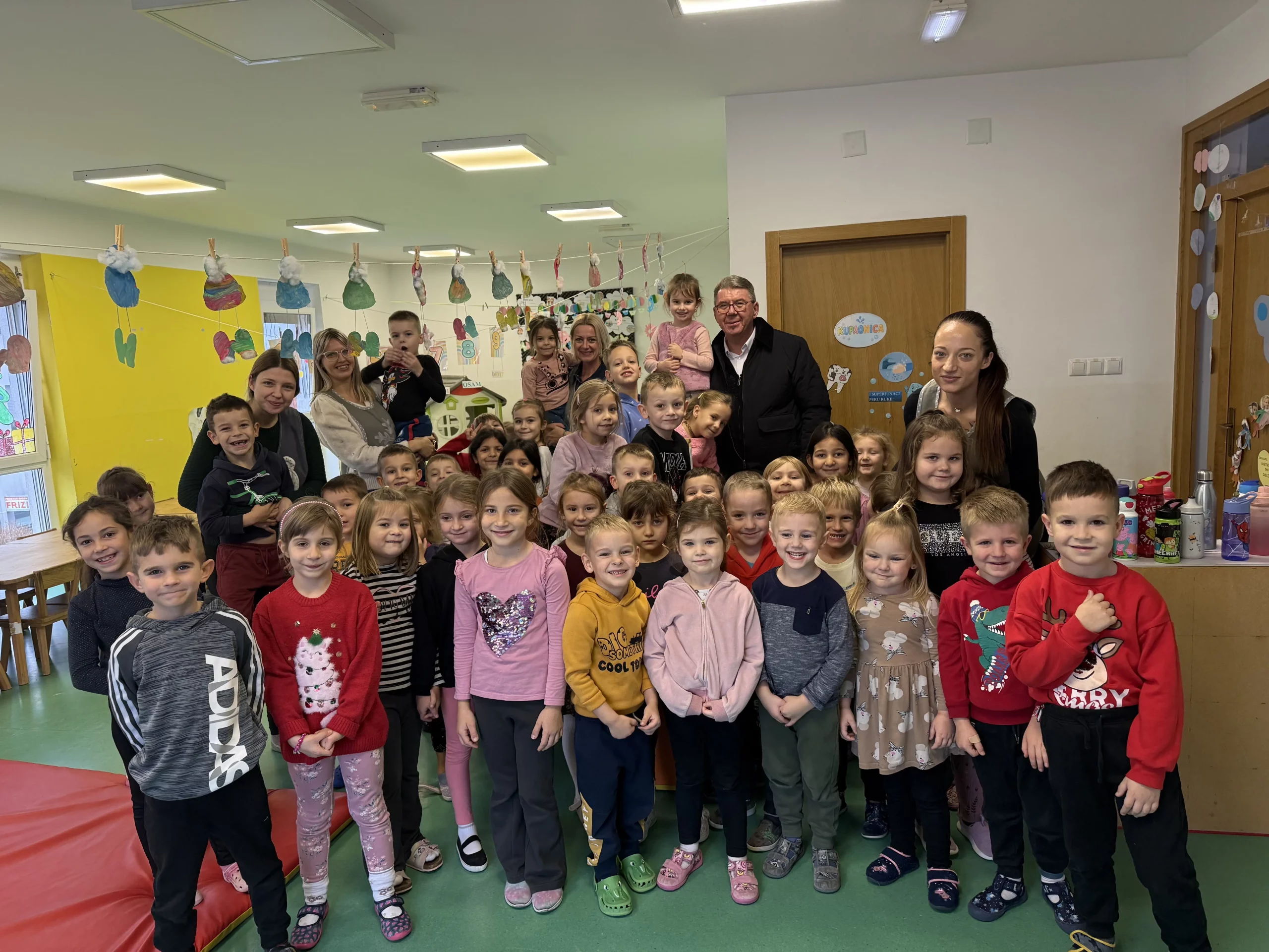 GMS poklon bonovi za najmlađe (3) GMS poklon bonovi za najmlađe (3)