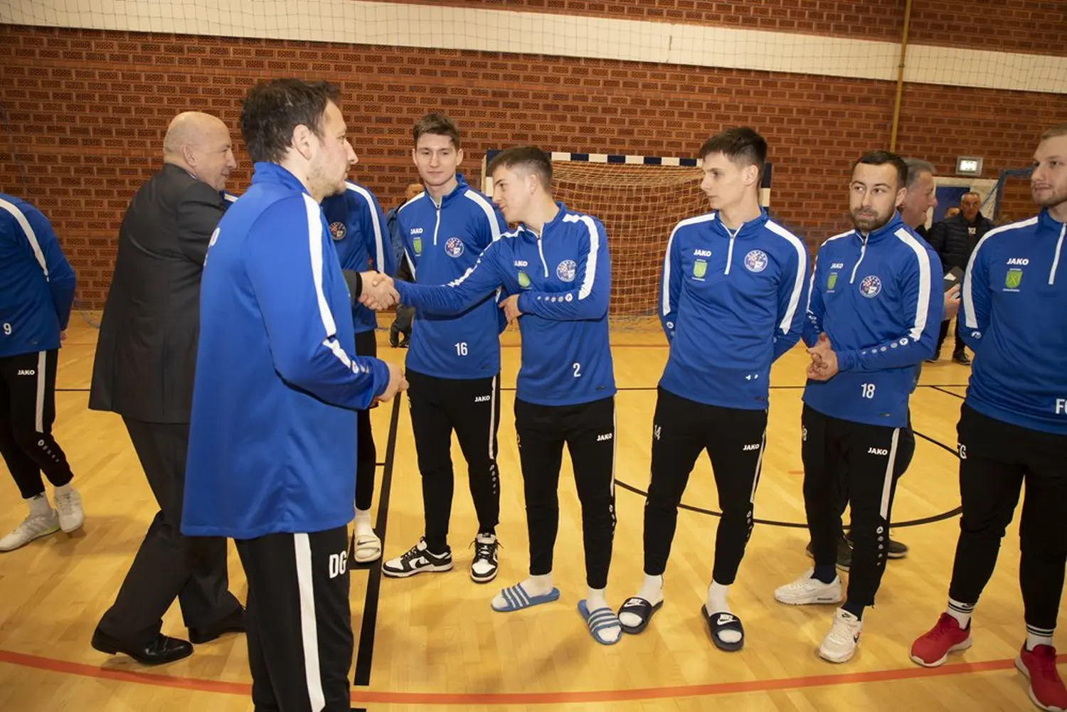 GNK Dinamo, Velimir Zajec i Silvio Marić posjetili nk Dinamo Domašinec (34) GNK Dinamo, Velimir Zajec i Silvio Marić posjetili nk Dinamo Domašinec (34)