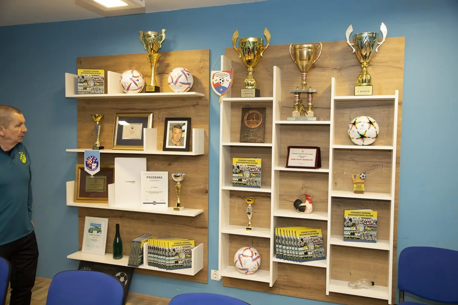 GNK Dinamo, Velimir Zajec i Silvio Marić posjetili nk Dinamo Domašinec (51) GNK Dinamo, Velimir Zajec i Silvio Marić posjetili nk Dinamo Domašinec (51)