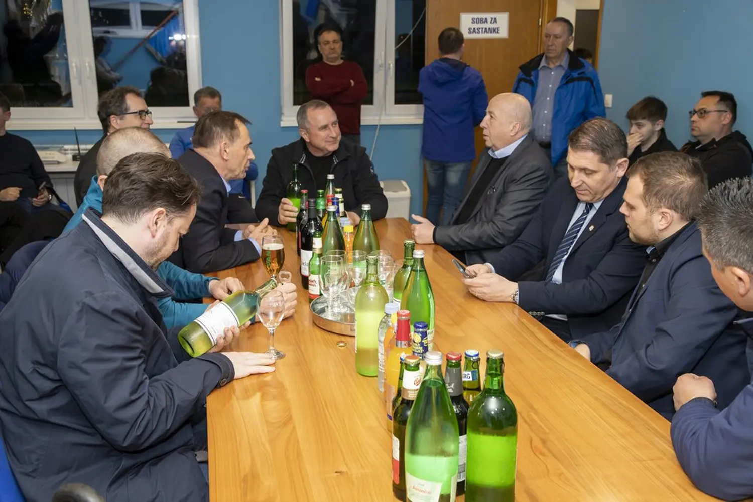 GNK Dinamo, Velimir Zajec i Silvio Marić posjetili nk Dinamo Domašinec (54) GNK Dinamo, Velimir Zajec i Silvio Marić posjetili nk Dinamo Domašinec (54)