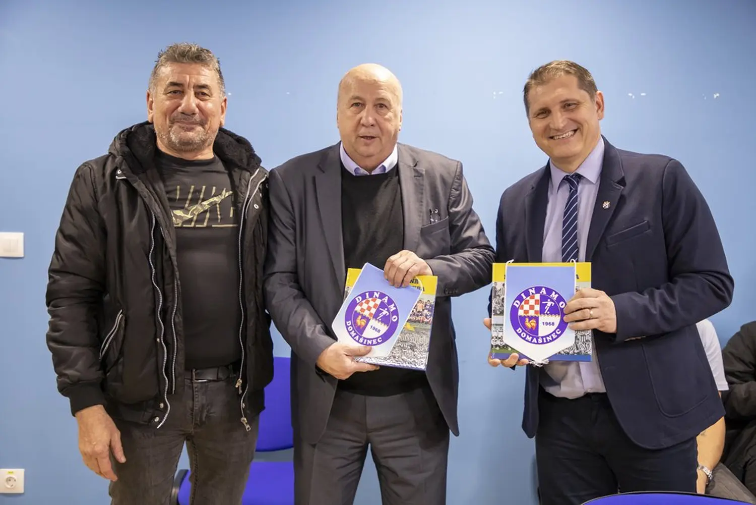 GNK Dinamo, Velimir Zajec i Silvio Marić posjetili nk Dinamo Domašinec (86) GNK Dinamo, Velimir Zajec i Silvio Marić posjetili nk Dinamo Domašinec (86)