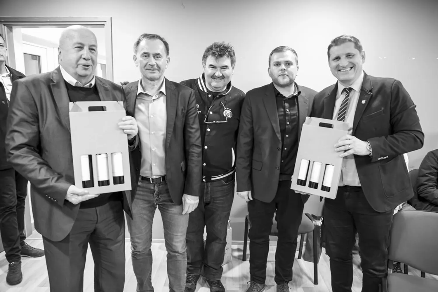 GNK Dinamo, Velimir Zajec i Silvio Marić posjetili nk Dinamo Domašinec (90) GNK Dinamo, Velimir Zajec i Silvio Marić posjetili nk Dinamo Domašinec (90)