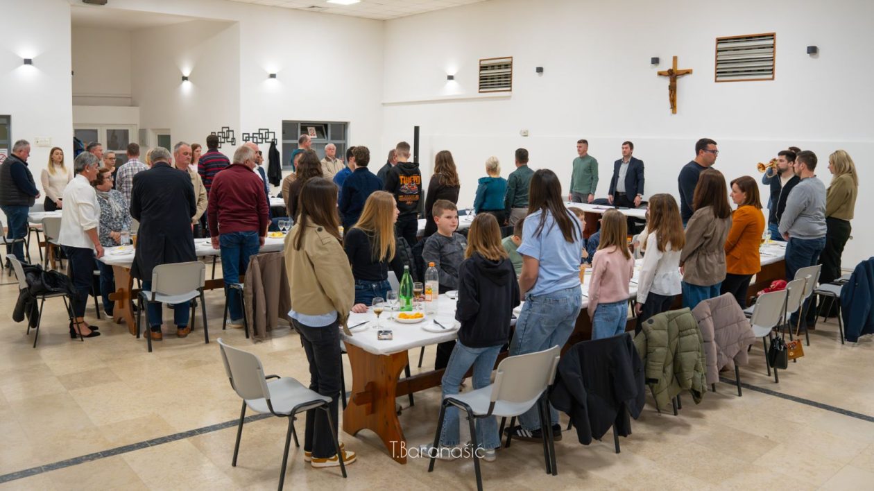 GODIŠNJA SKUPŠTINA Puhački orkestar Goričan najavio još glasniju i veseliju godinu (18) GODIŠNJA SKUPŠTINA Puhački orkestar Goričan najavio još glasniju i veseliju godinu (18)