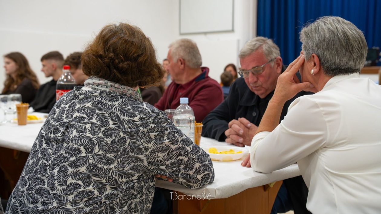 GODIŠNJA SKUPŠTINA Puhački orkestar Goričan najavio još glasniju i veseliju godinu (7) GODIŠNJA SKUPŠTINA Puhački orkestar Goričan najavio još glasniju i veseliju godinu (7)