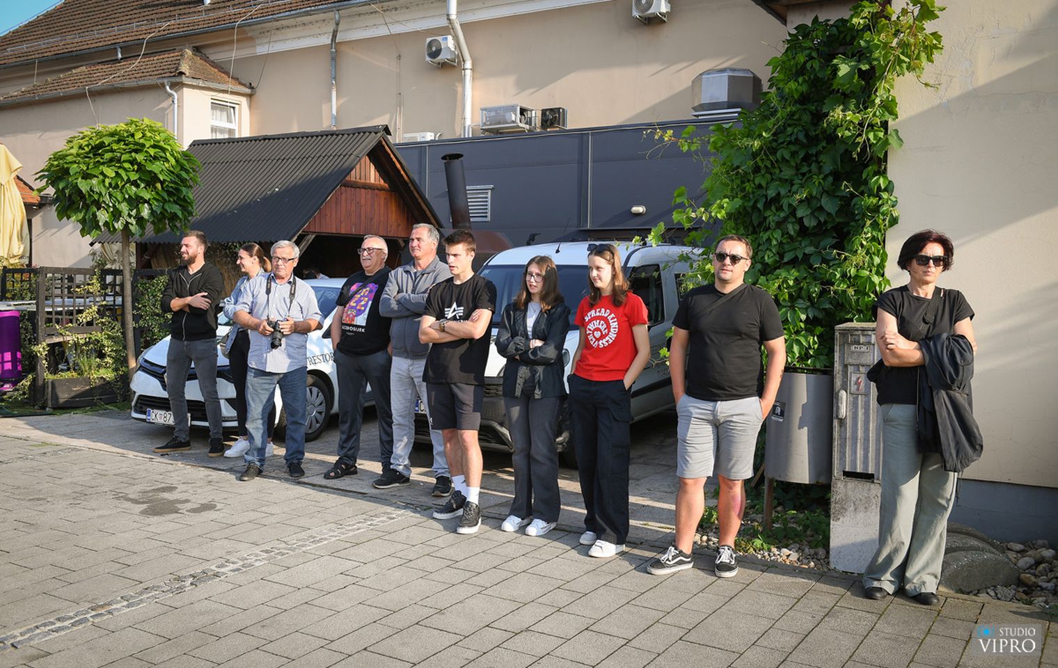 GODIŠNJI KONCERT Puhači Preloga donijeli rock atmosferu i puni trg glazbene energije (19) GODIŠNJI KONCERT Puhači Preloga donijeli rock atmosferu i puni trg glazbene energije (19)