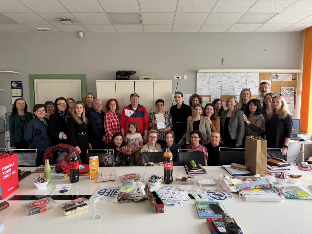 GORDANA ZLATAREK ETŠ (1) GORDANA ZLATAREK ETŠ (1)