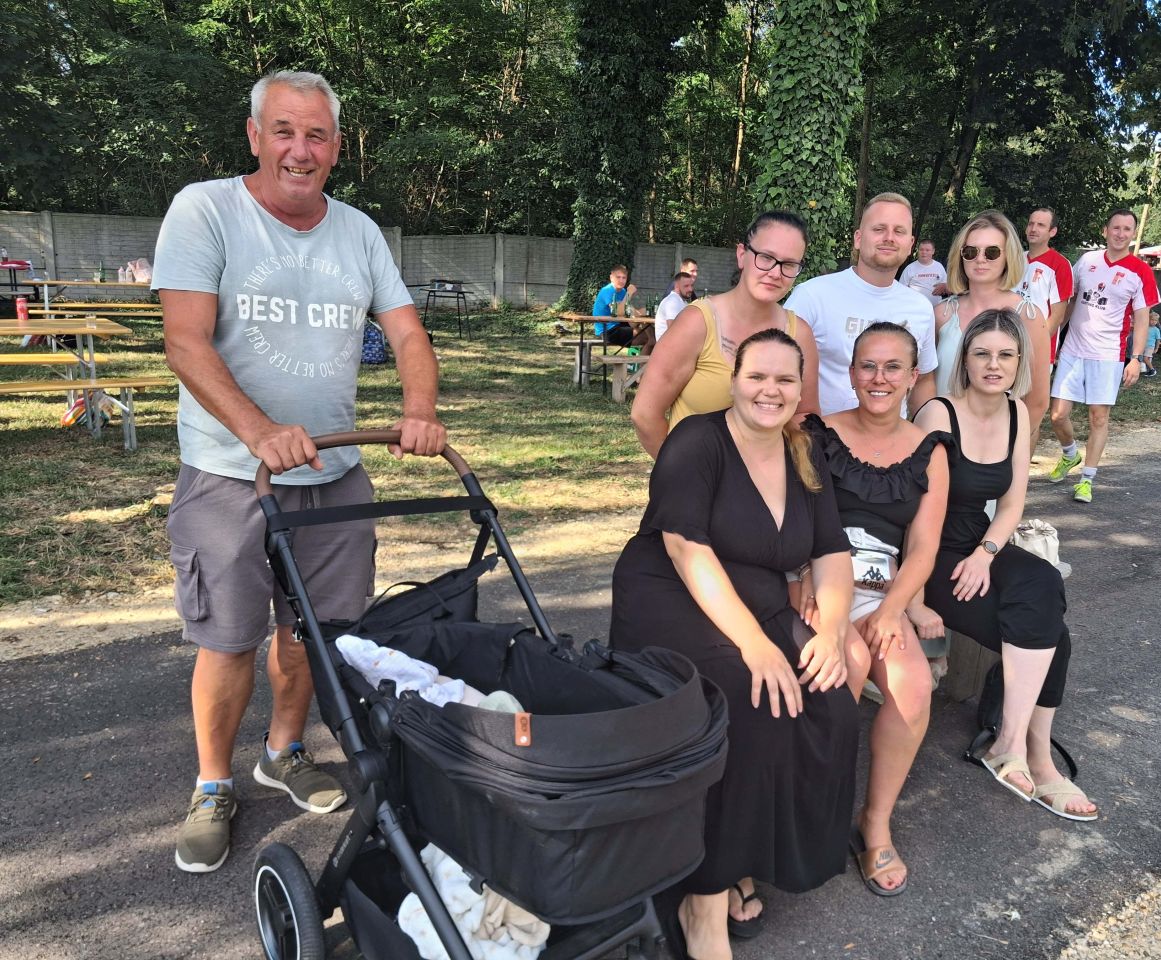 GORNJI KRAJ SLAVIO Tradicionalni turnir donio uzbuđenja i druženje do kasnih sati u Gardinovcu (8)