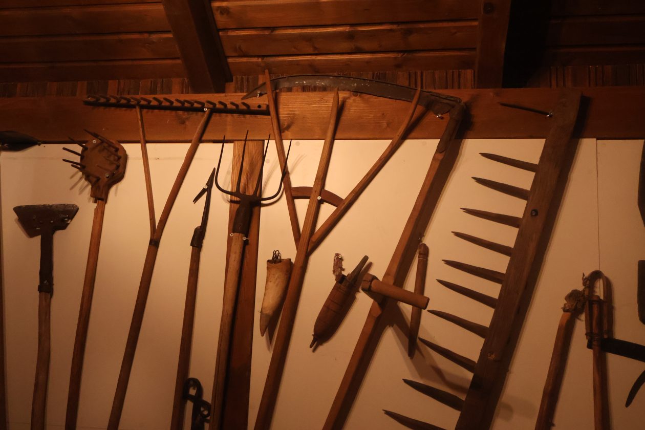 GORNJI KRALJEVEC Mamičina škrija (12) GORNJI KRALJEVEC Mamičina škrija (12)