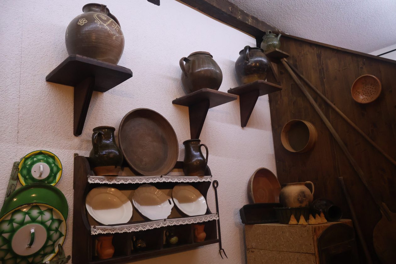 GORNJI KRALJEVEC Mamičina škrija (8) GORNJI KRALJEVEC Mamičina škrija (8)