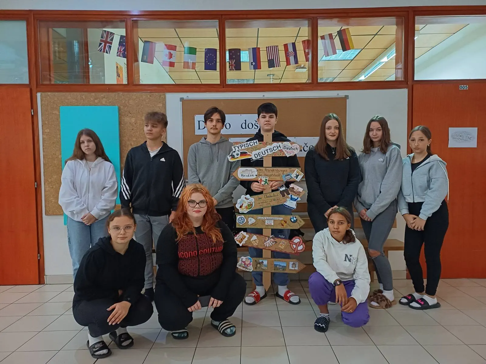 GOSPODARSKA ŠKOLA ČAKOVEC Kroz brojne aktivnosti obilježen Europski dan jezika (4) GOSPODARSKA ŠKOLA ČAKOVEC Kroz brojne aktivnosti obilježen Europski dan jezika (4)