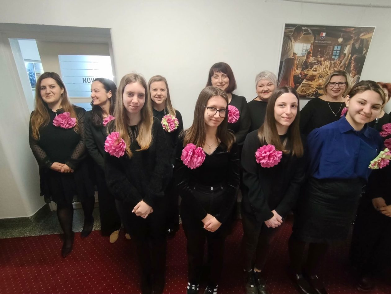 GOSPODARSKA ŠKOLA ČAKOVEC – zbor (4)