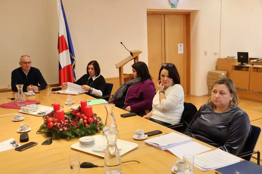 GOSPODARSKO SOCIJALNO VIJEĆE (5)