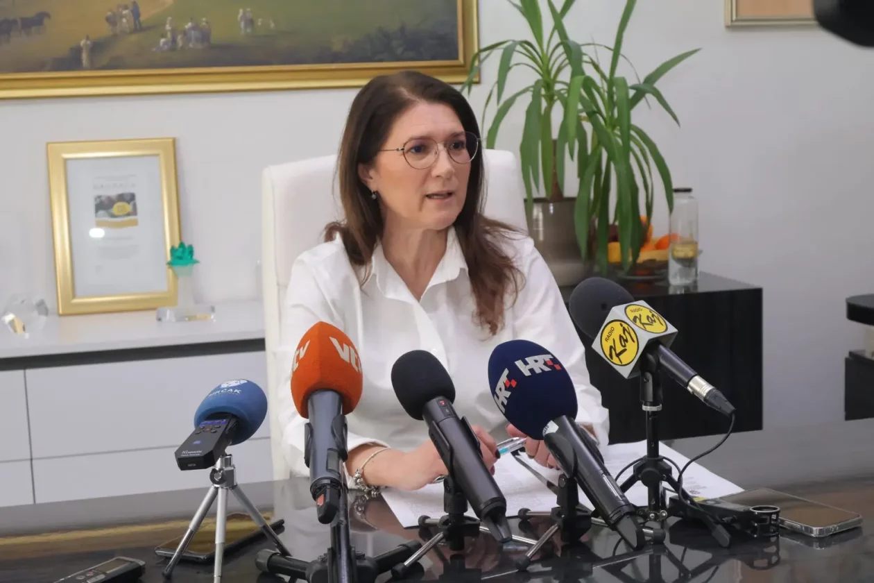 GRAD ČAKOVEC 5.sjednica gradskog vijeća (16) GRAD ČAKOVEC 5.sjednica gradskog vijeća (16)