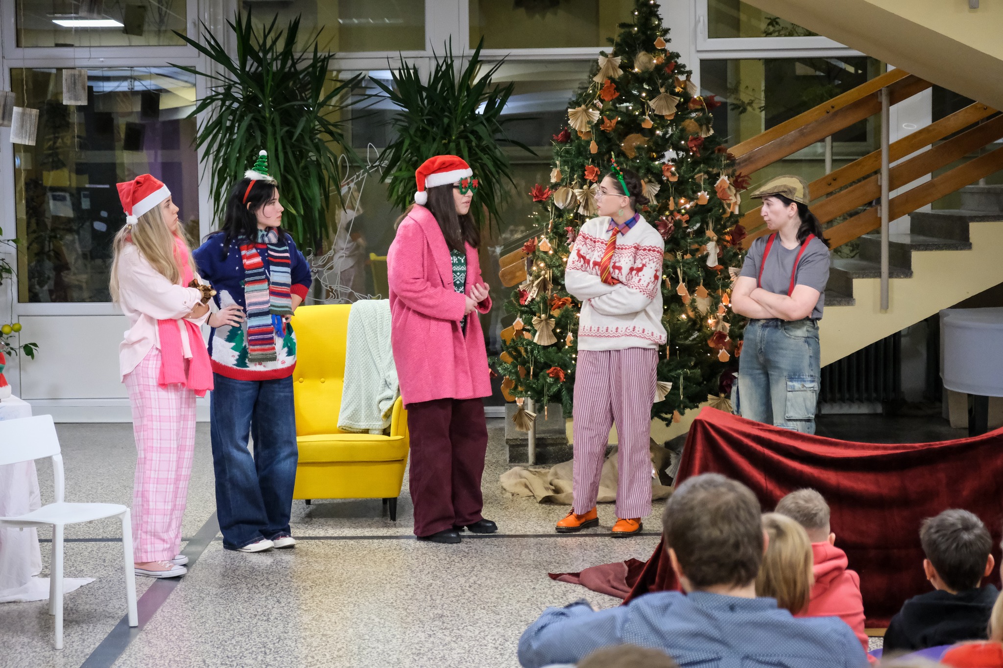 Gimnazija Josipa Slavenskog Čakovec (3) Gimnazija Josipa Slavenskog Čakovec (3)