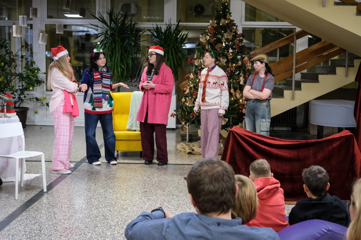 Gimnazija Josipa Slavenskog Čakovec (6)