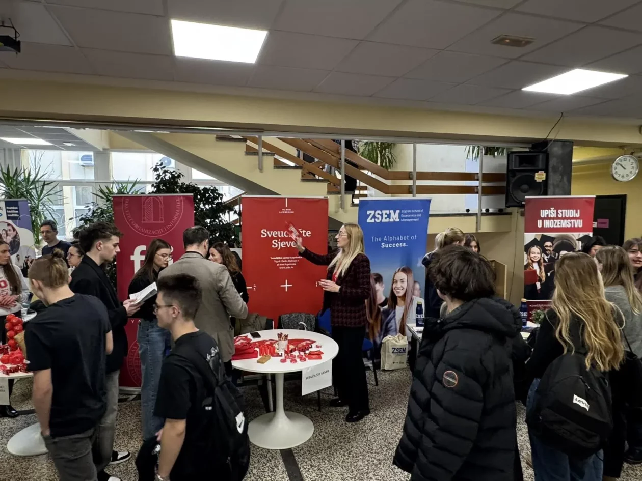 Gimnazija Josipa Slavenskog Čakovec Dan karijera (26)