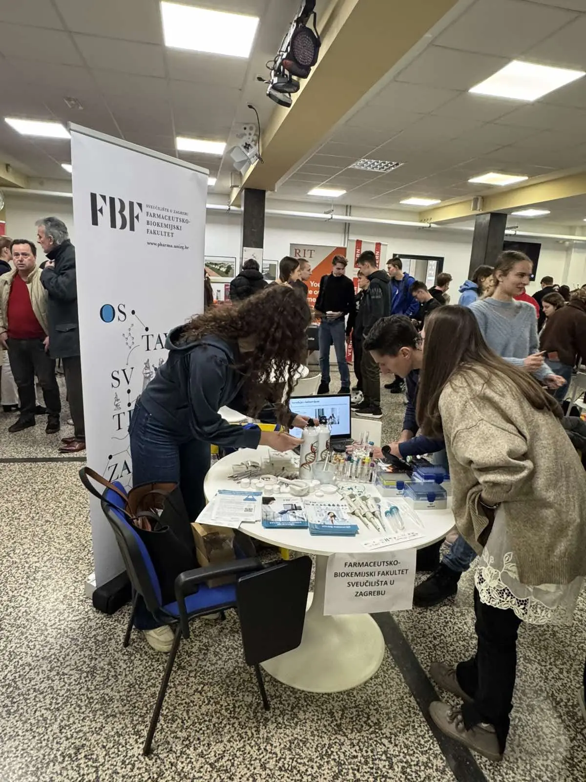 Gimnazija Josipa Slavenskog Čakovec Dan karijera (4)