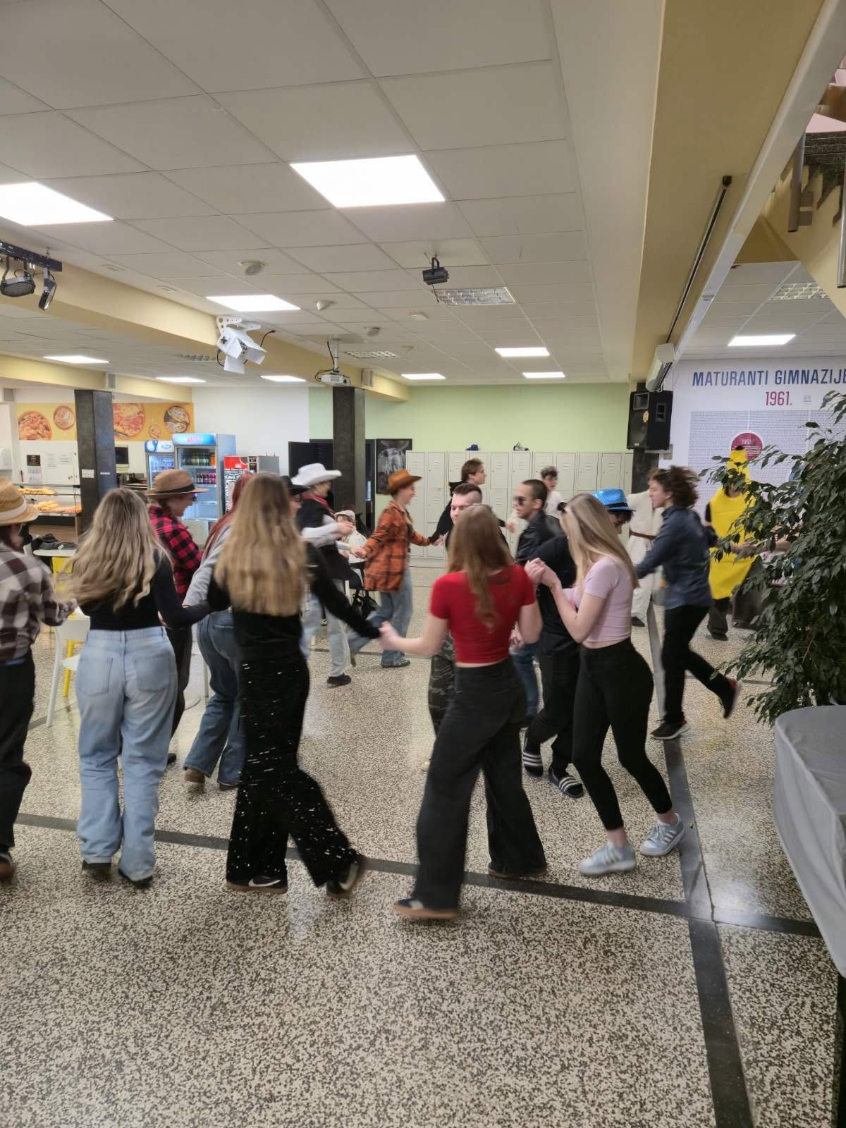 Gimnazija Josipa Slavenskog Čakovec fašnik (29)