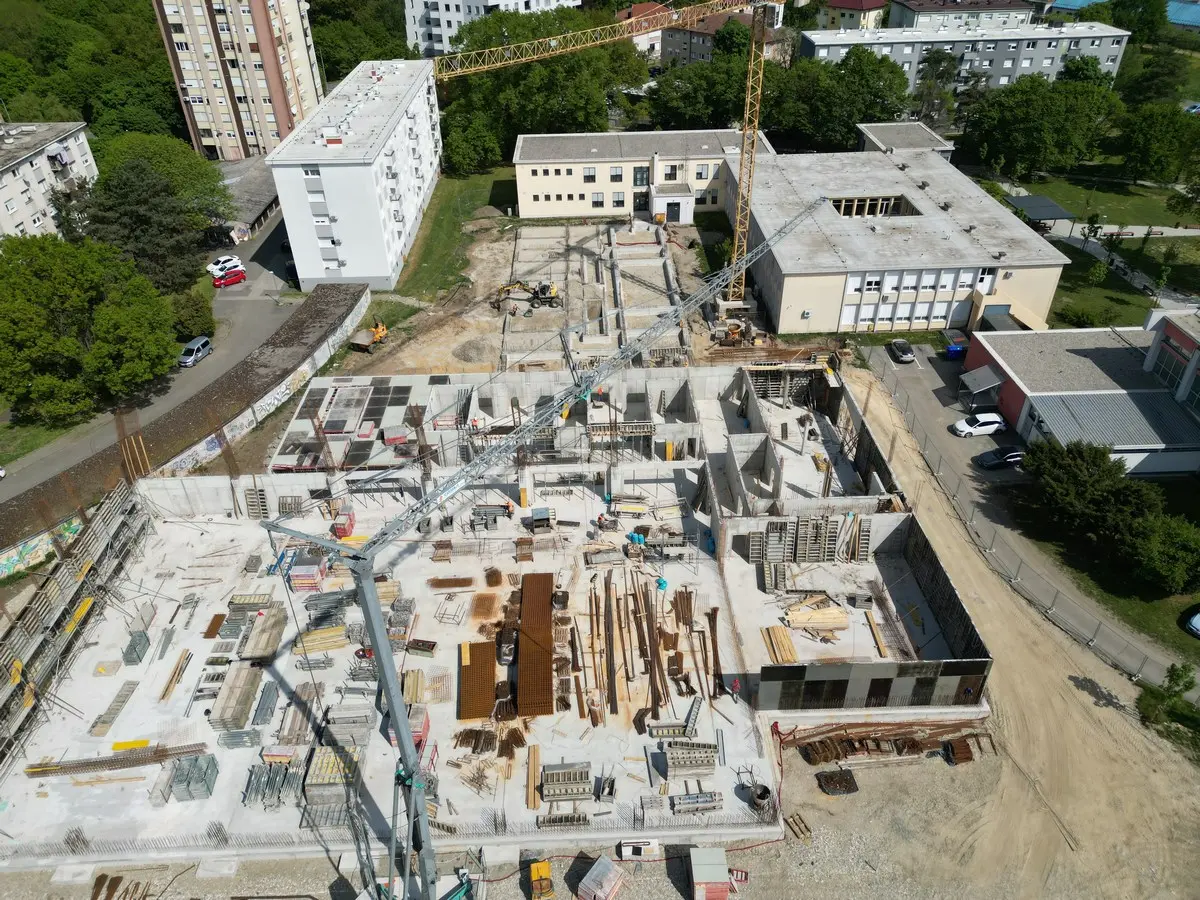 Gimnazija Josipa Slavenskog Čakovec gradnja (3)
