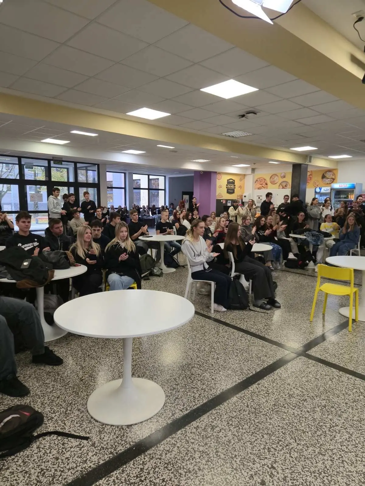 Gimnazija Josipa Slavenskog Čakovec karaoke 4