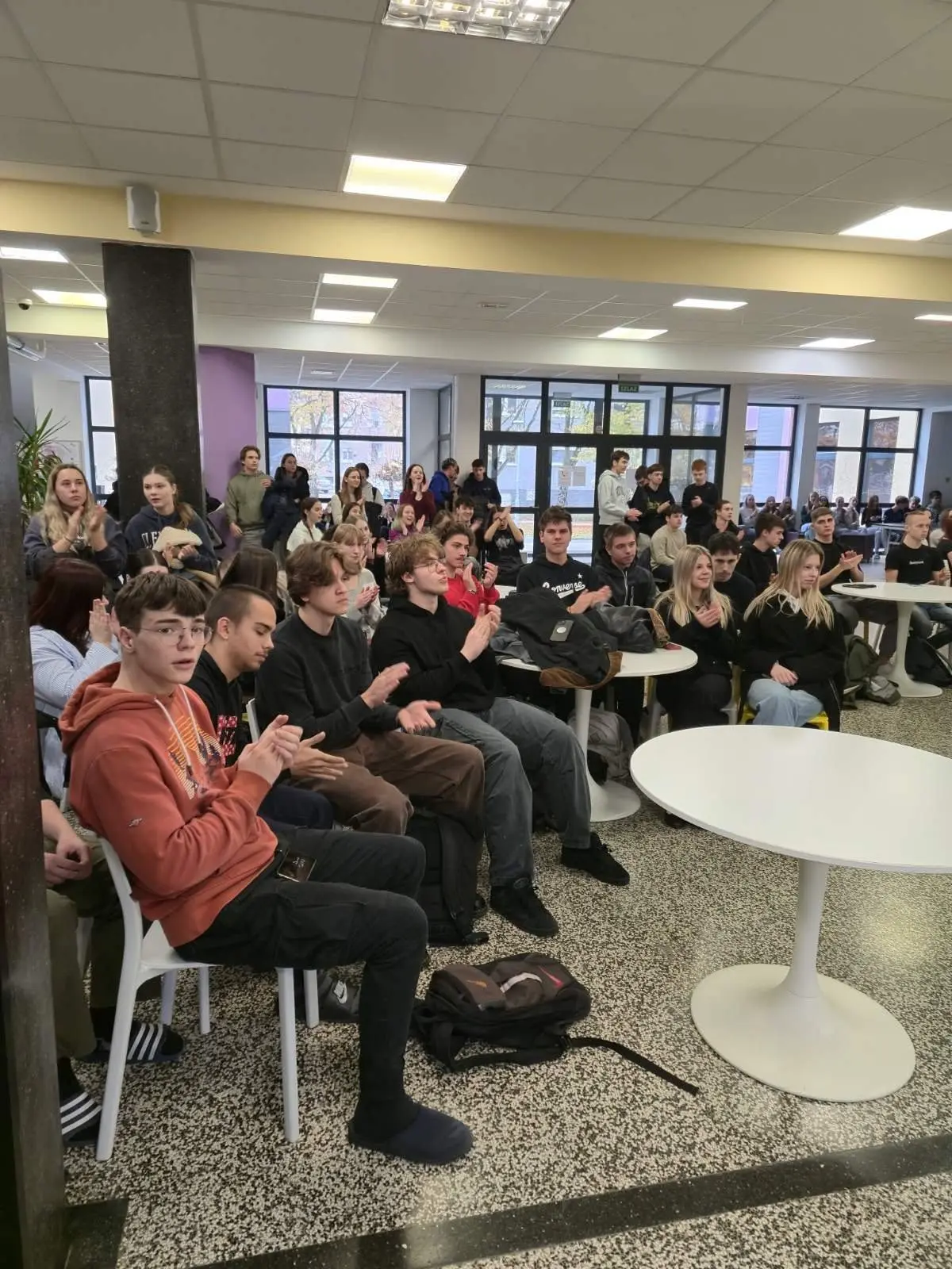 Gimnazija Josipa Slavenskog Čakovec karaoke 6