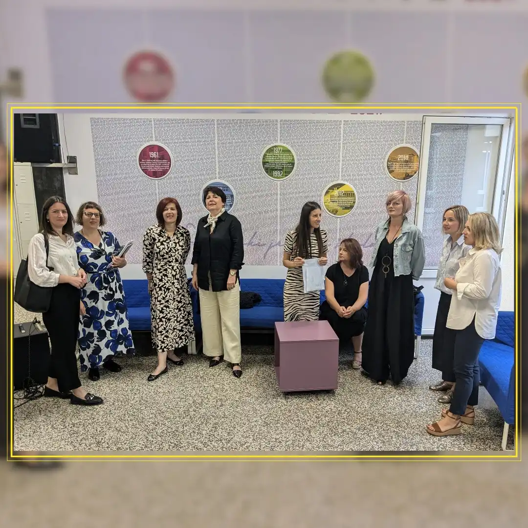 Gimnazija Josipa Slavenskog Čakovec – nova godina 2024 (1) Gimnazija Josipa Slavenskog Čakovec – nova godina 2024 (1)