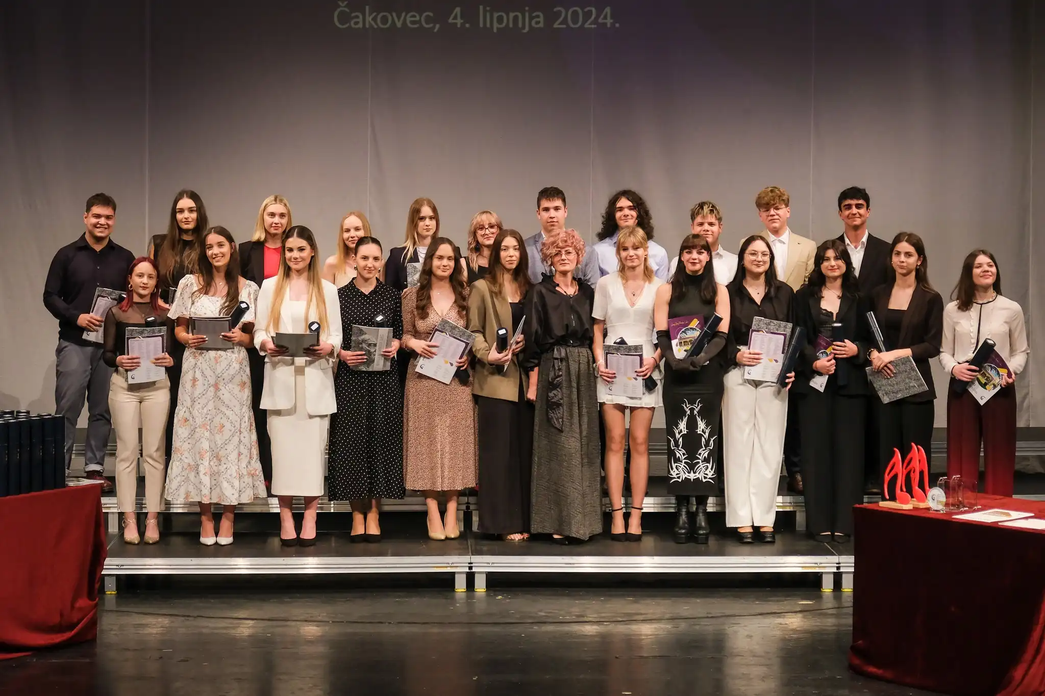 Gimnazija Josipa Slavesnkog Čakovec (14) Gimnazija Josipa Slavesnkog Čakovec (14)