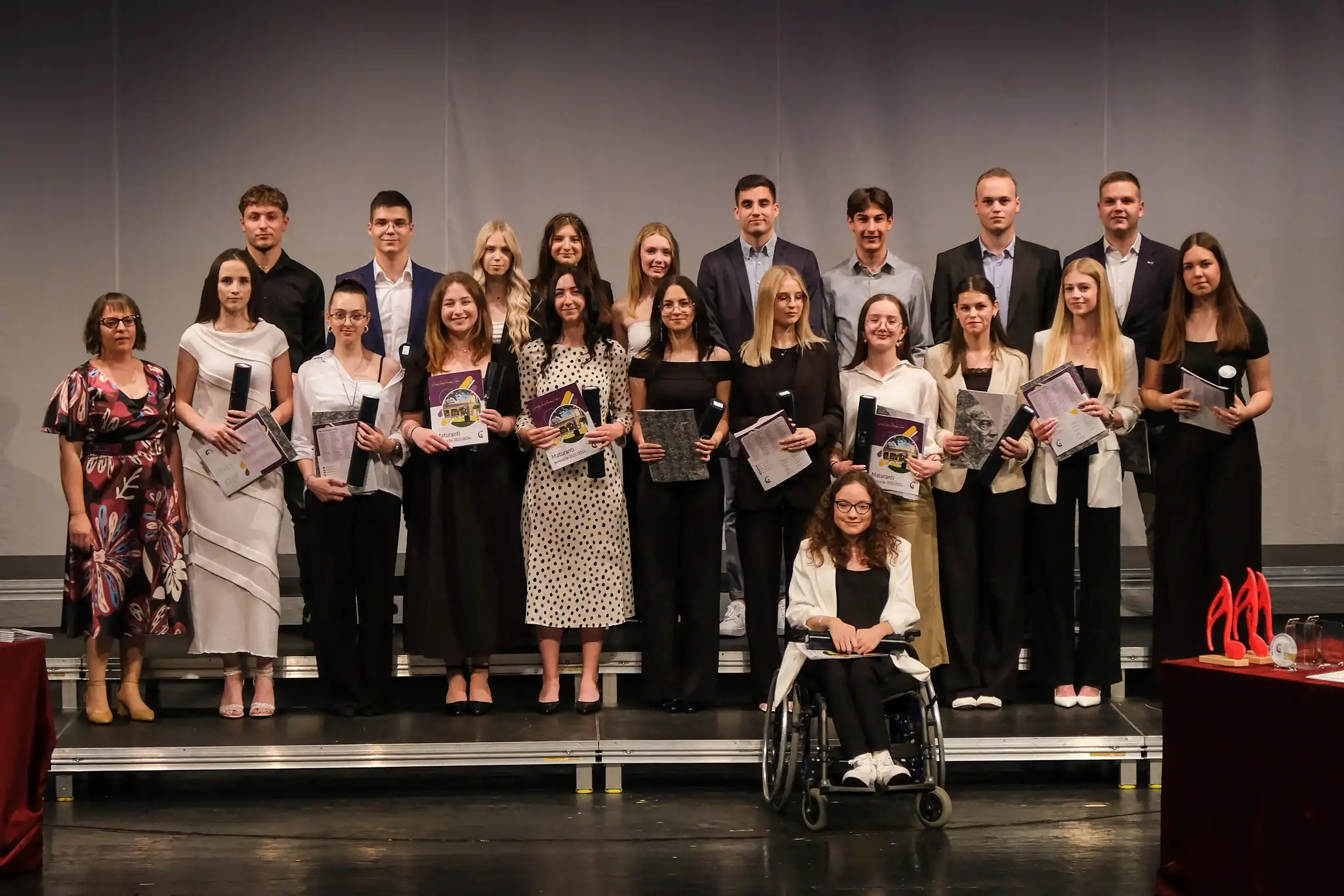 Gimnazija Josipa Slavesnkog Čakovec (2) Gimnazija Josipa Slavesnkog Čakovec (2)