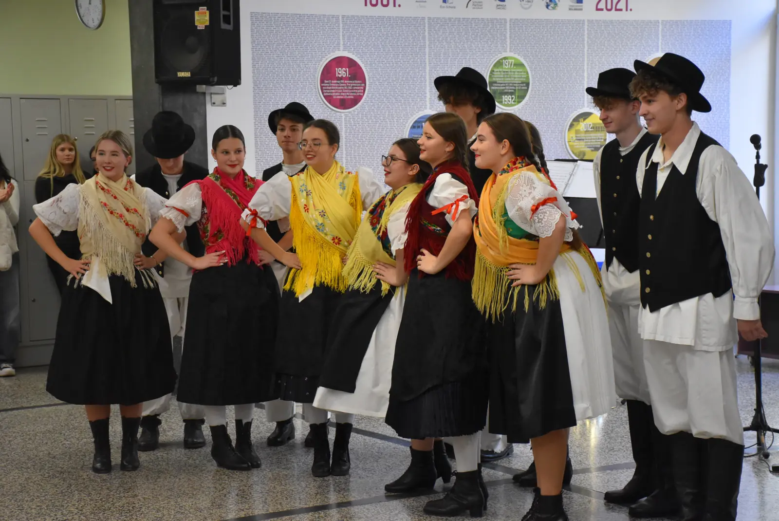 Gimnazija, Međimurska popevka (17)