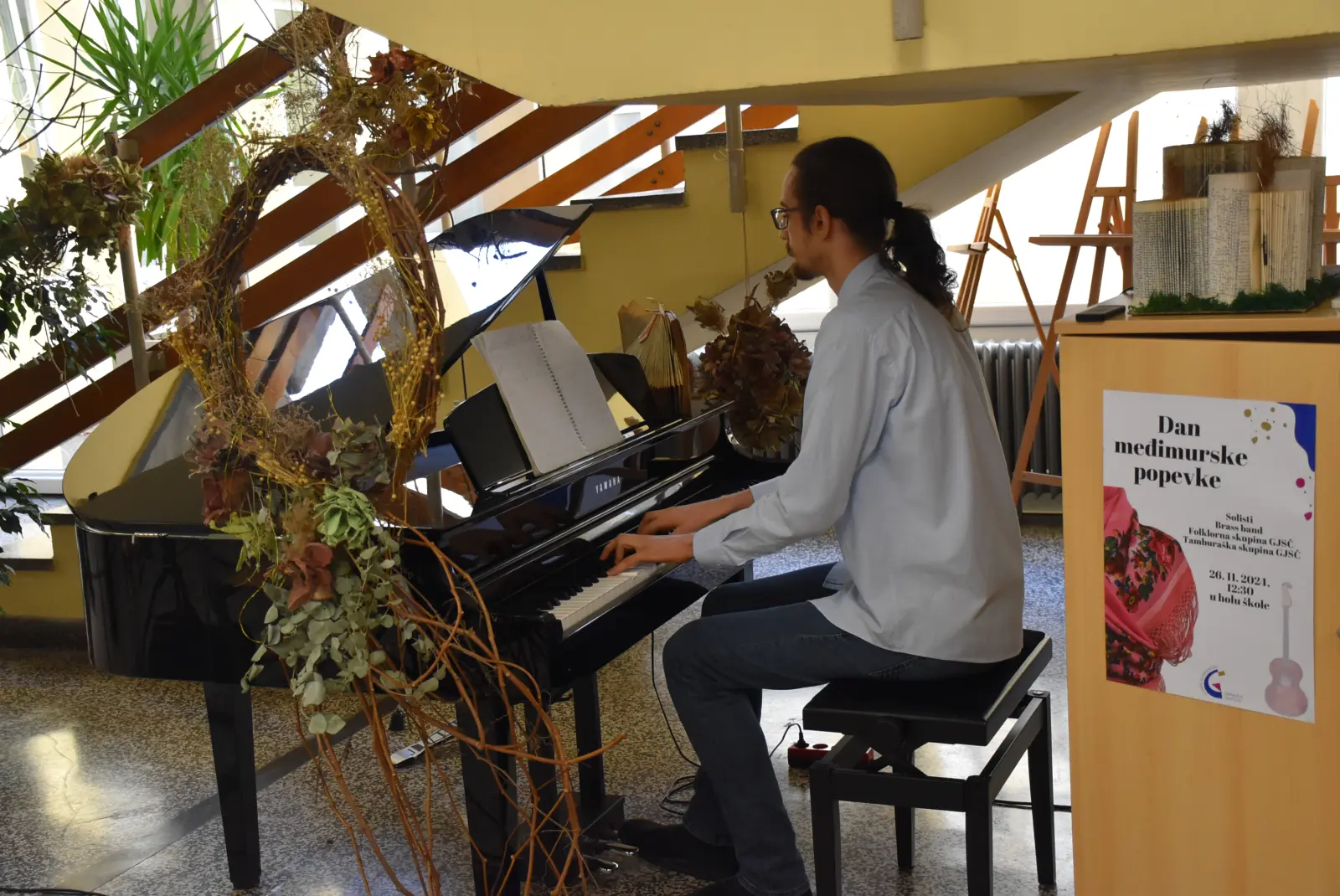 Gimnazija, Međimurska popevka (8)