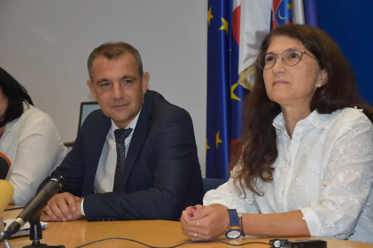 Gimnazija, ugovor, potpisivanje, Međimurska županija (1) Gimnazija, ugovor, potpisivanje, Međimurska županija (1)