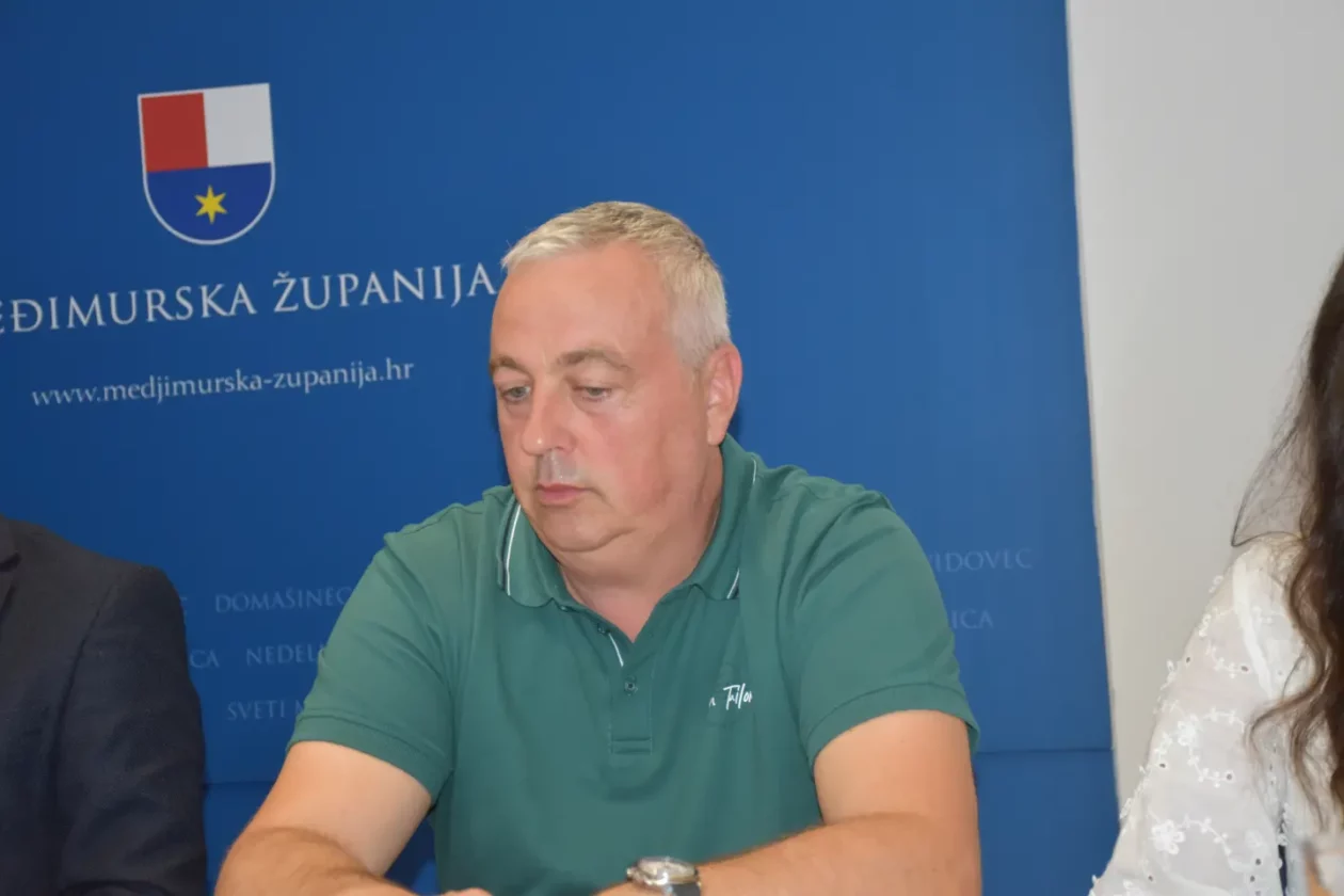 Gimnazija, ugovor, potpisivanje, Međimurska županija (9) Gimnazija, ugovor, potpisivanje, Međimurska županija (9)