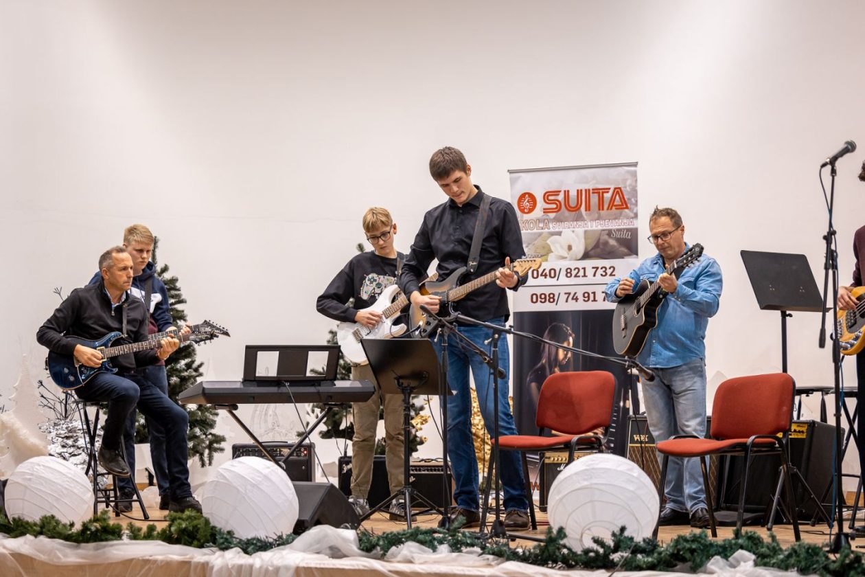 Glazbena škola Suita proslavila 30 godina djelovanja (48)