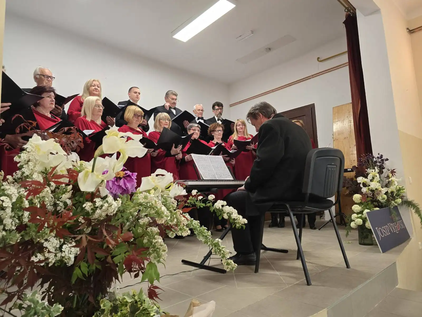 Glazbene svečanosti Josip Vrhovski održane u Črečanu (11) Glazbene svečanosti Josip Vrhovski održane u Črečanu (11)