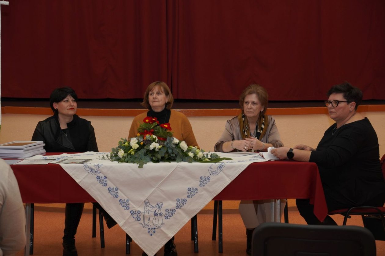 Godišnja skupština Udruge žena Belica (15)