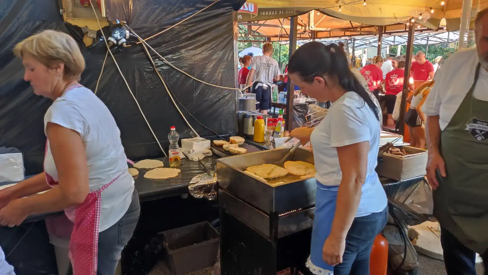 Gorčki langoši (2) Gorčki langoši (2)