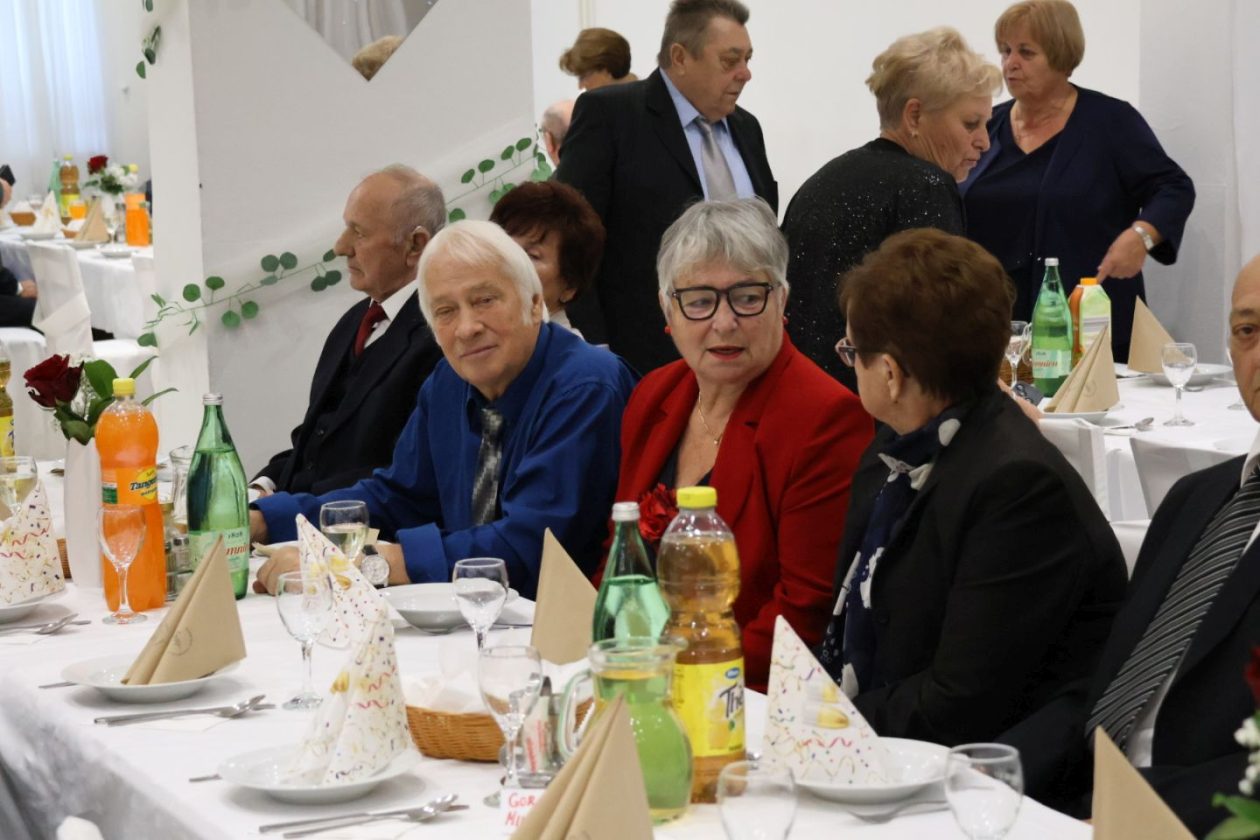 Gornja Dubrava 50 i 60 godina parovi MUMŽ (2)