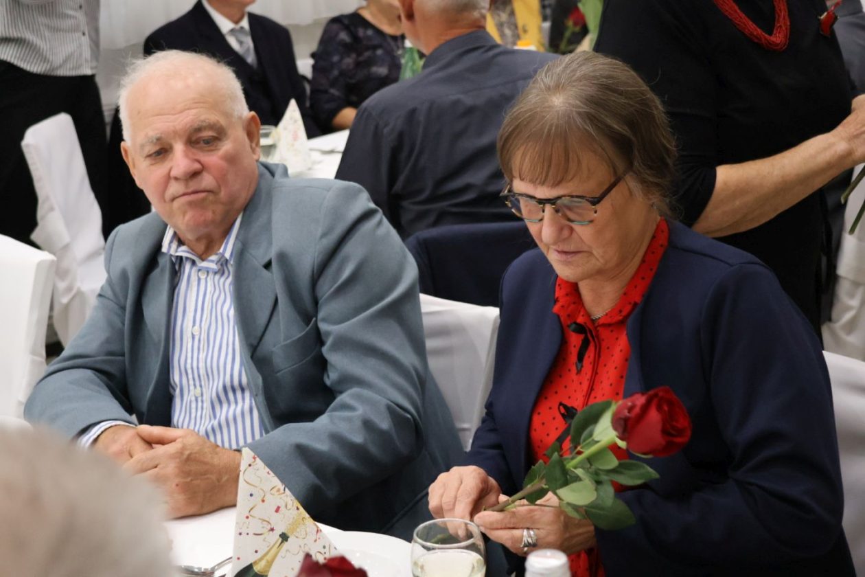 Gornja Dubrava 50 i 60 godina parovi MUMŽ (70)