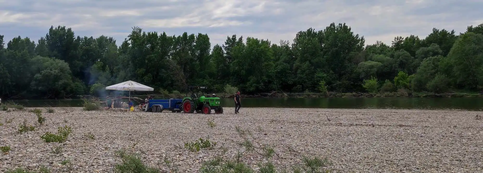 Gornji Hrašćan plaža – prvi maj 2024 (3) Gornji Hrašćan plaža – prvi maj 2024 (3)