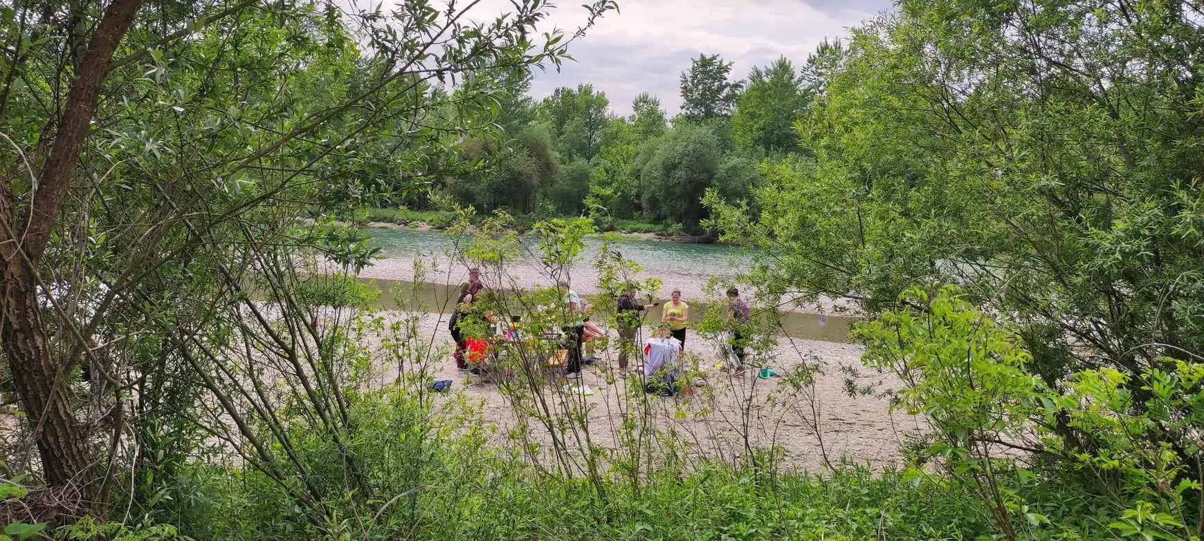 Gornji Hrašćan plaža – prvi maj 2024 (9) Gornji Hrašćan plaža – prvi maj 2024 (9)