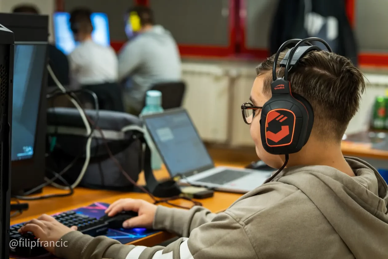 Gornji Kuršanec izvor Filip Francic, LAN party FOTL (38)