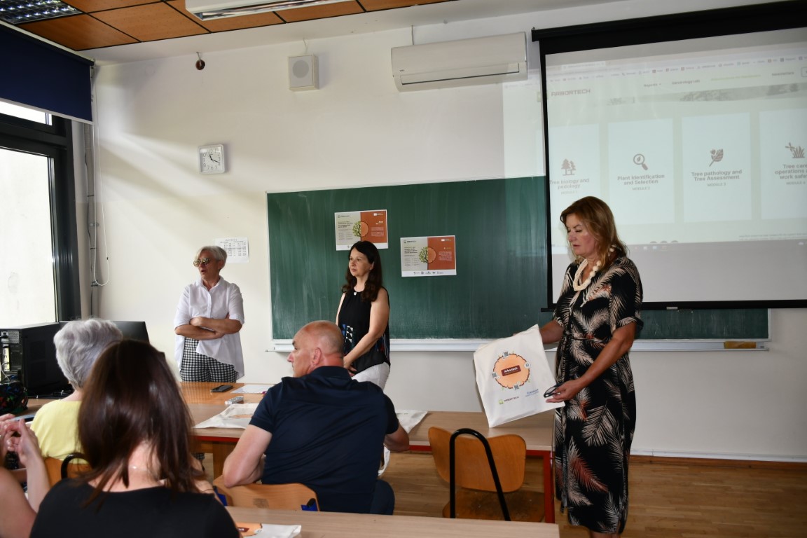 Gospodarska skola (50) (Medium)