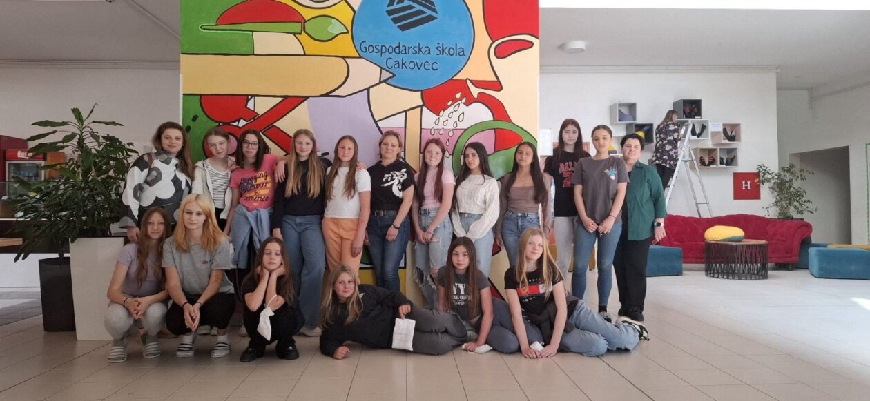 Gospodarska škola ČK – radionica šivanja ‘strojni vez’ (4)